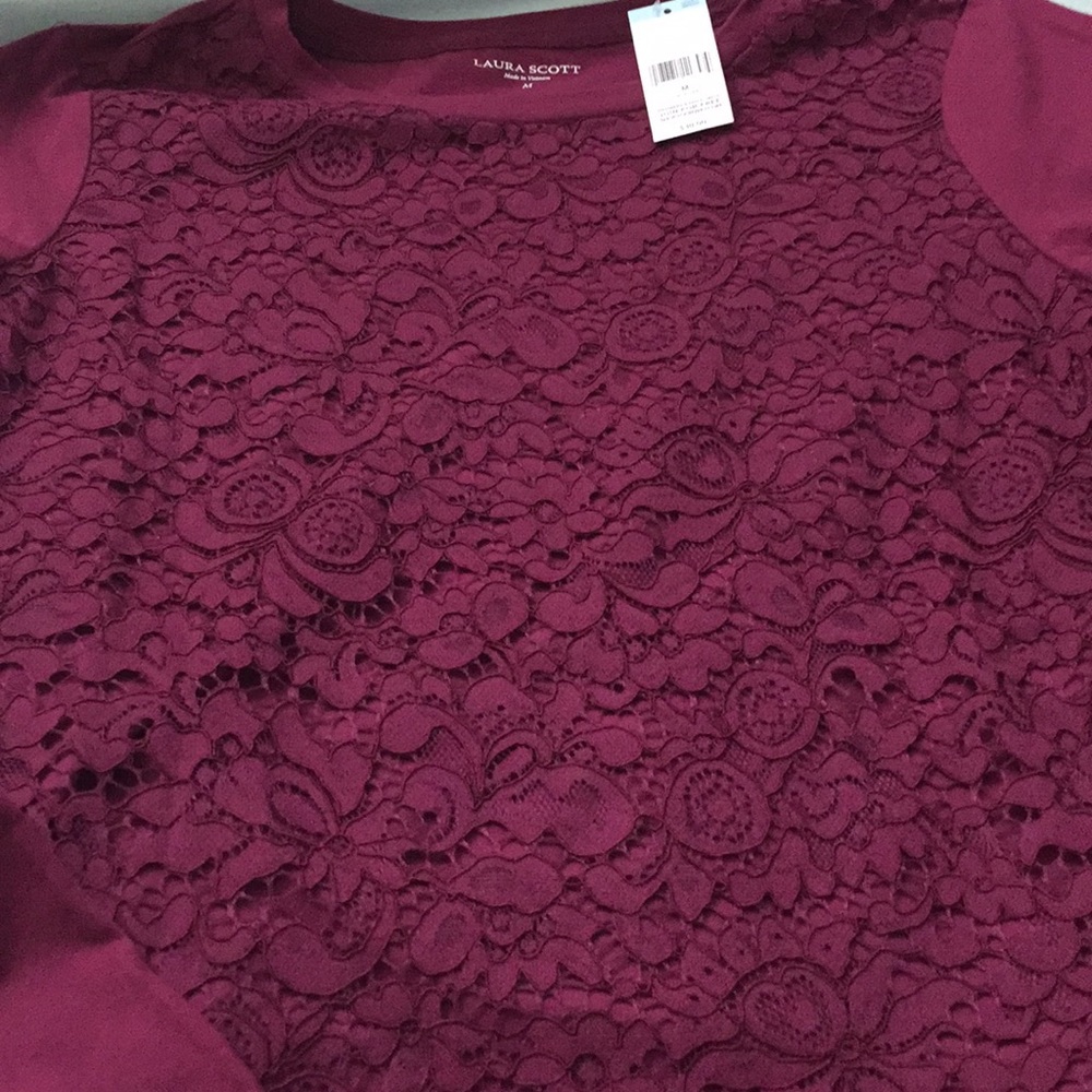 NWT Laura Scott longsleeve top